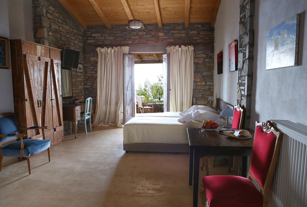 Pyrgos Traditional Village Ágios Kírykos Buitenkant foto