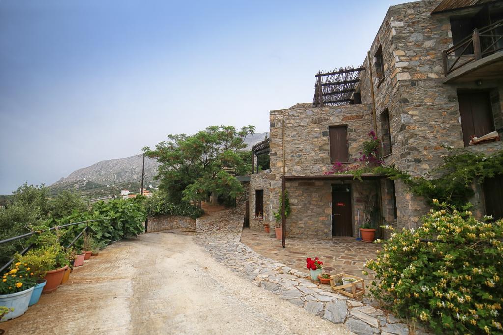 Pyrgos Traditional Village Ágios Kírykos Buitenkant foto