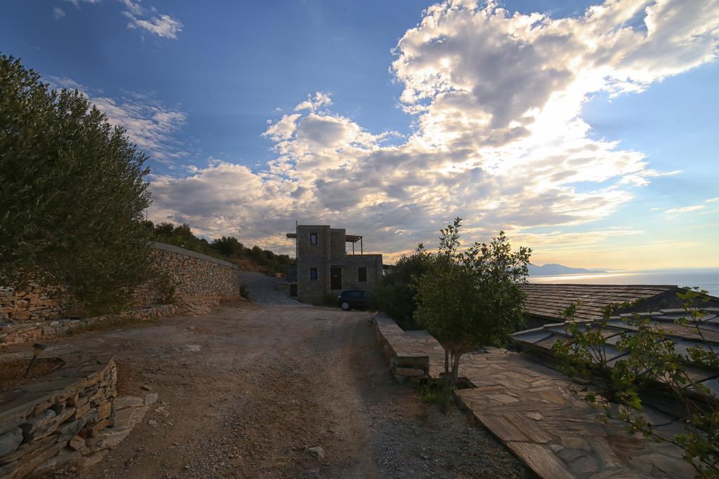 Pyrgos Traditional Village Ágios Kírykos Buitenkant foto