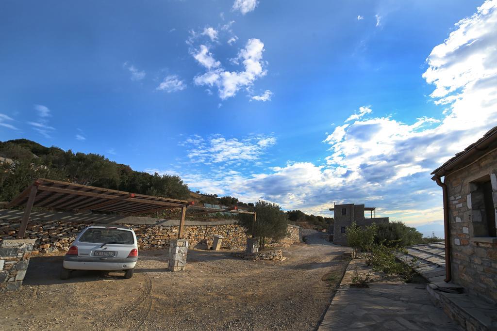 Pyrgos Traditional Village Ágios Kírykos Buitenkant foto