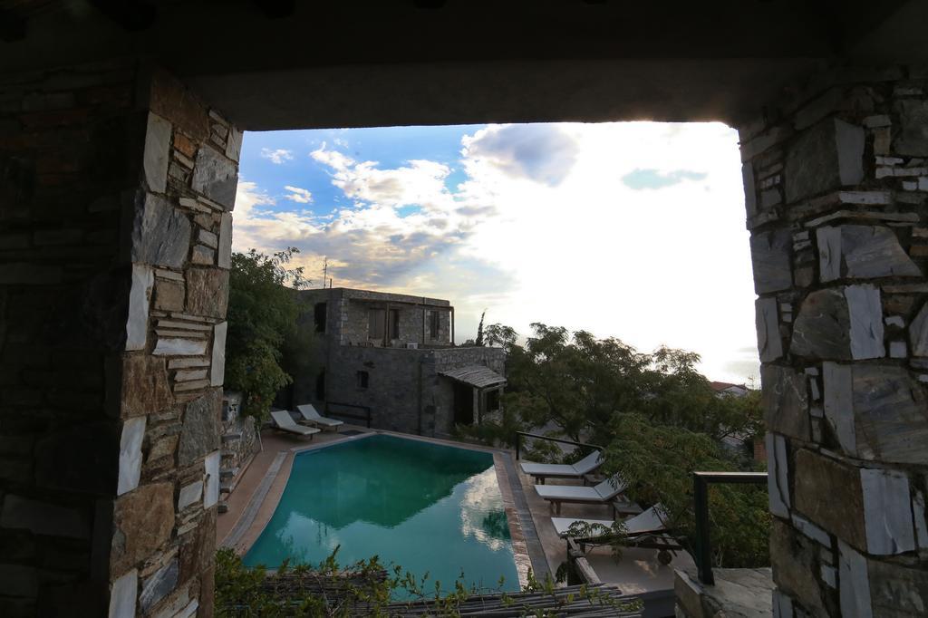 Pyrgos Traditional Village Ágios Kírykos Buitenkant foto
